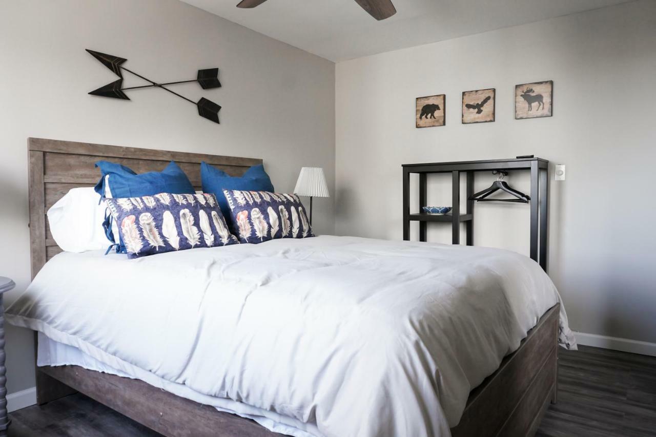 Welcoming Barn, 2 Bedroom & 1 Bath & Parking Атланта Экстерьер фото